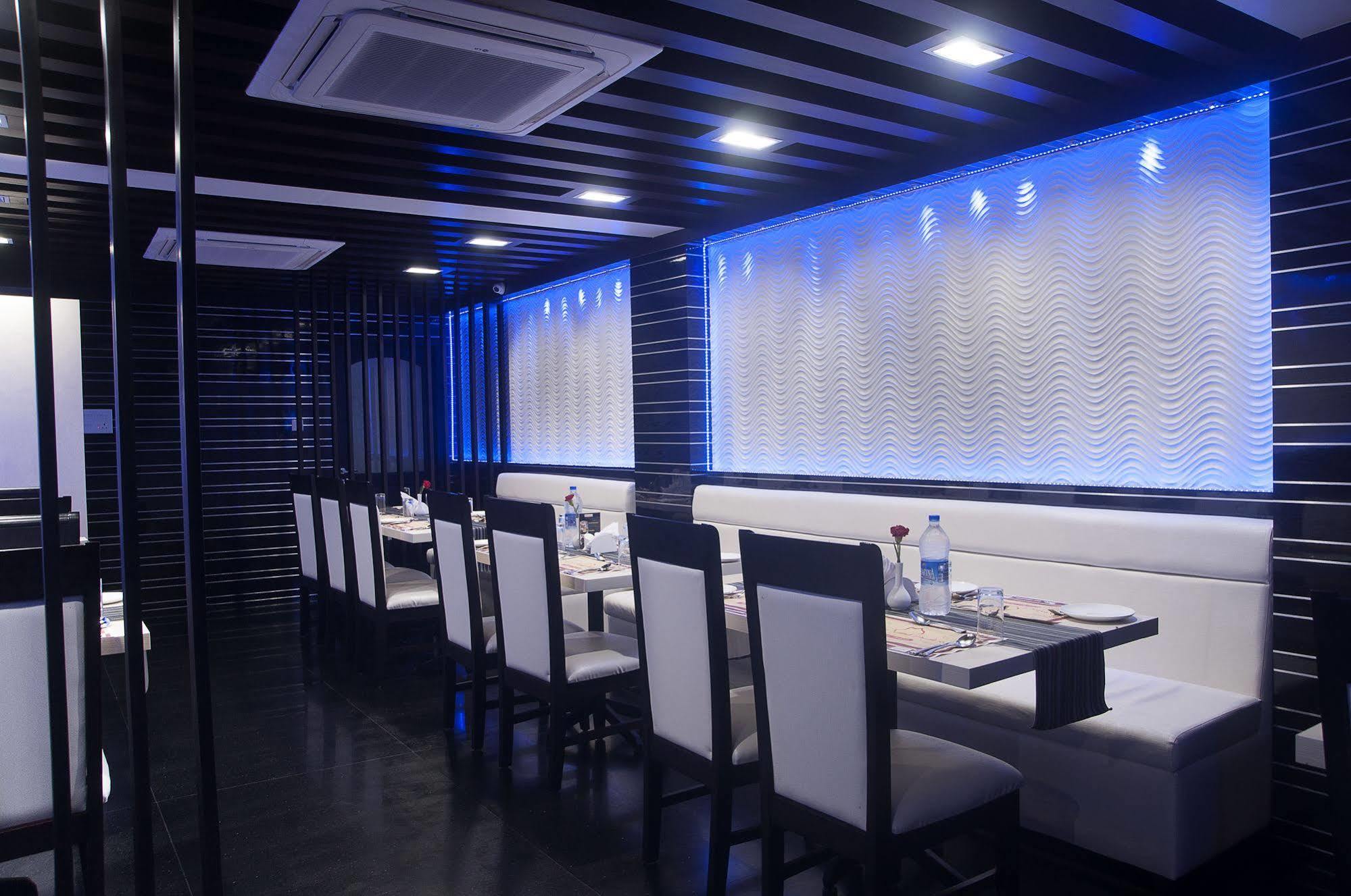 Park Avenue Nungambakkam Hotel 3*