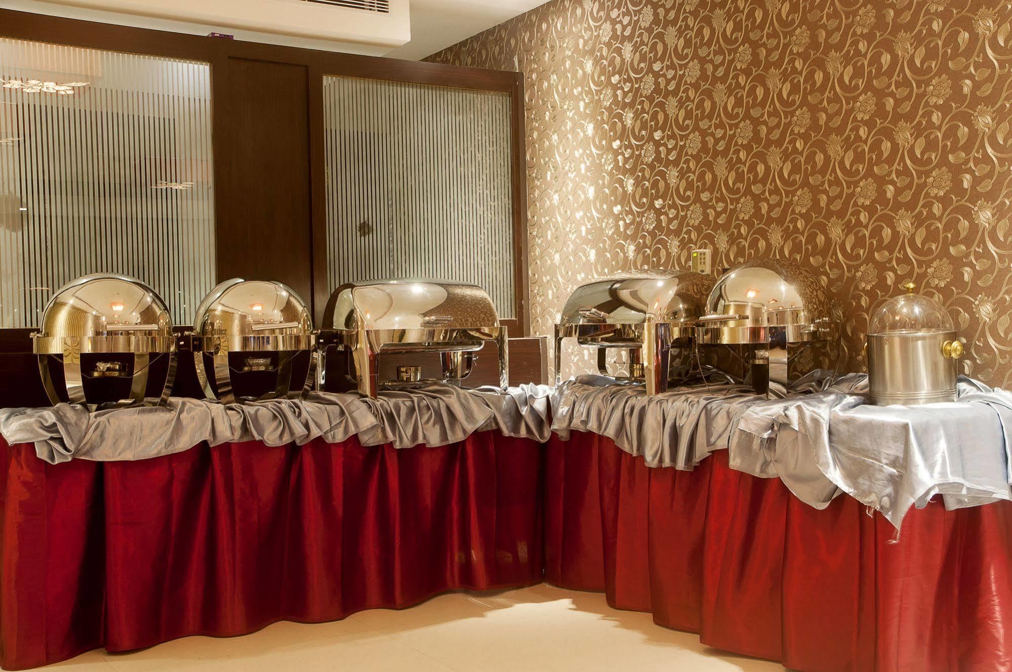 Park Avenue Nungambakkam 3* Chennai